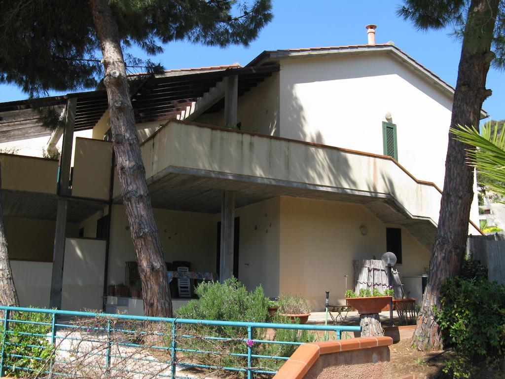 Gli Oleandri Apartment Capoliveri  Ruang foto